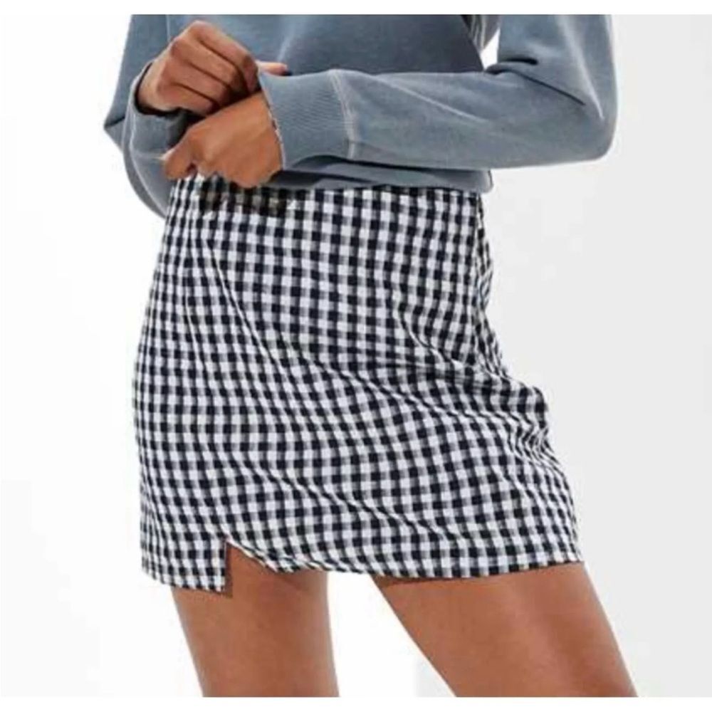 American Eagle Mini Skirt Sz Medium Black Gingham Print Lined School Girl